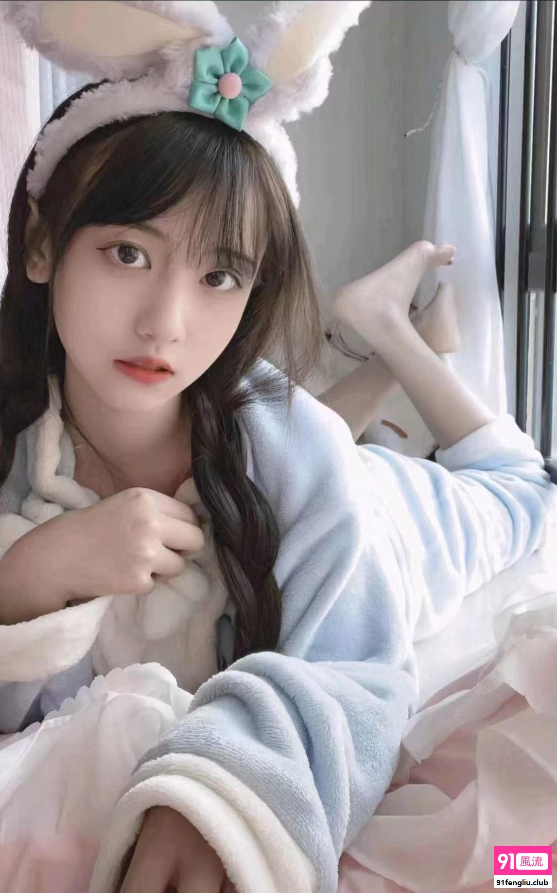 清纯萝莉学妹有楼可外出